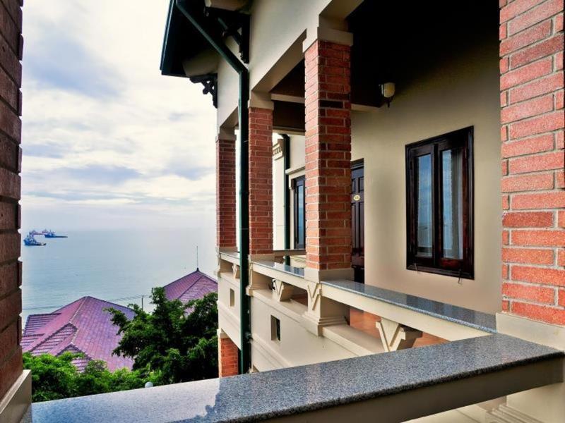 Beachfront Hotel Vung Tau Extérieur photo