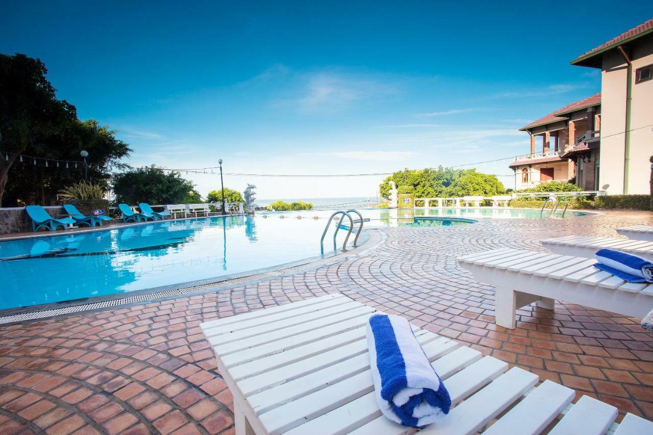 Beachfront Hotel Vung Tau Extérieur photo