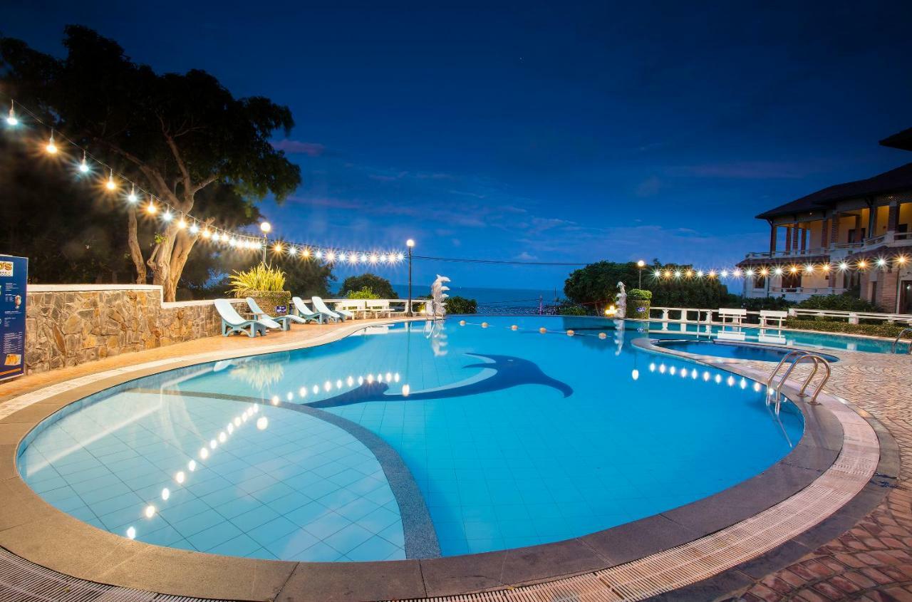 Beachfront Hotel Vung Tau Extérieur photo