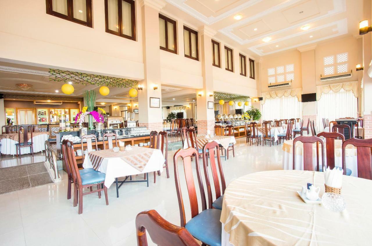 Beachfront Hotel Vung Tau Extérieur photo